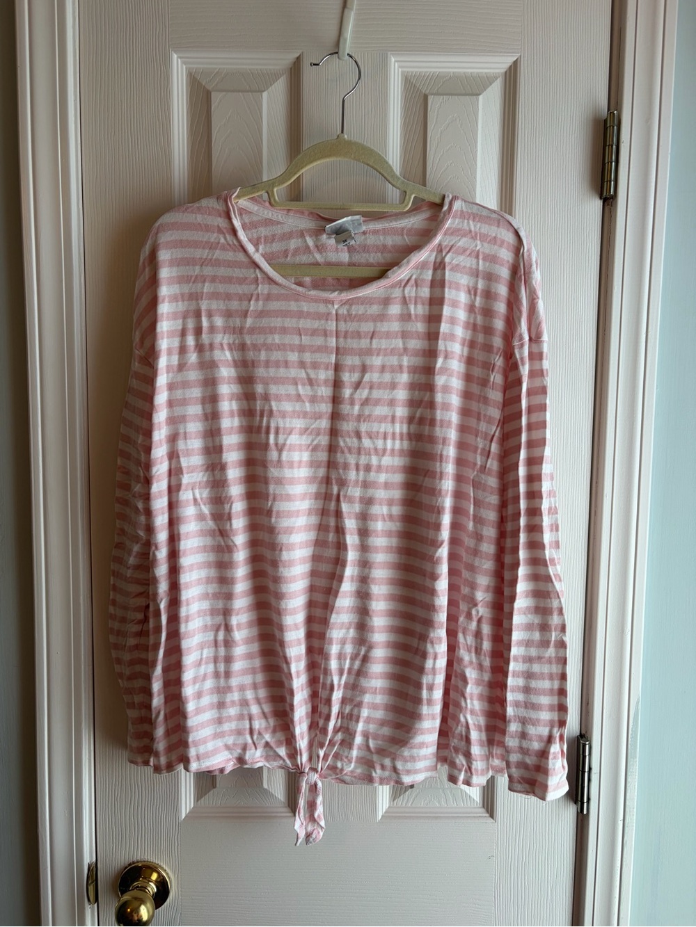 Ava & Viv Pink and White Striped Long-Sleeve Tie-Hem Top